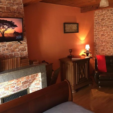 Bed and Breakfast Casa Du Bassin Castelnaudary Exterior foto