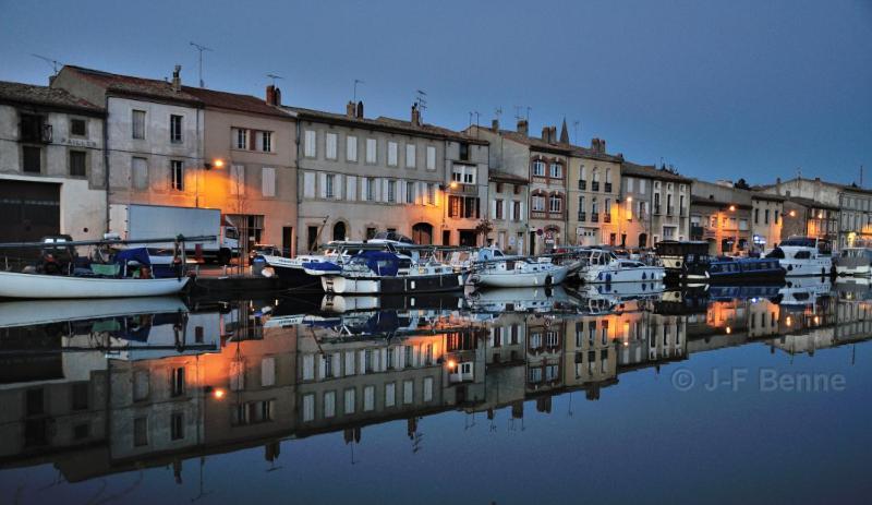 Bed and Breakfast Casa Du Bassin Castelnaudary Exterior foto